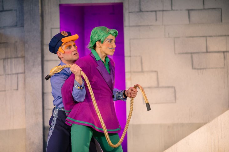 Review WEB ab 2 Freewill Shakespeare Festival The Comedy of Errors 3