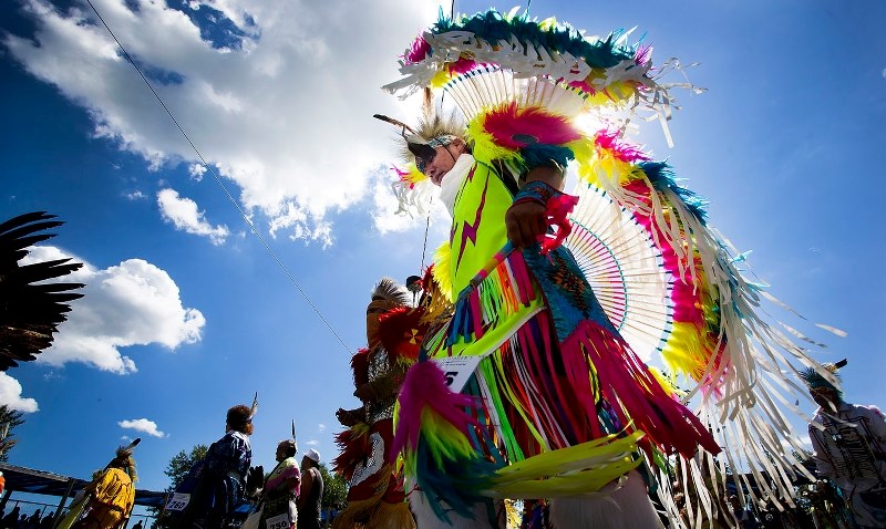 1807 FOREVER SUMMER Poundmaker Powwow