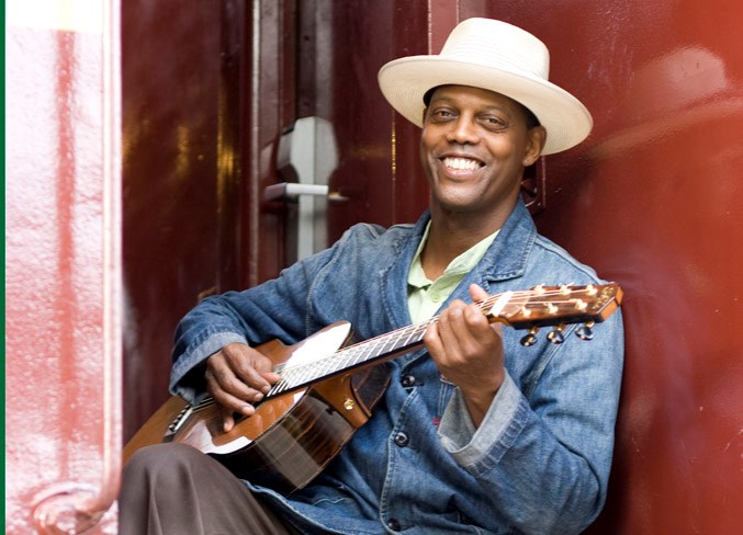 WEB 0509 Chatter ab Eric Bibb