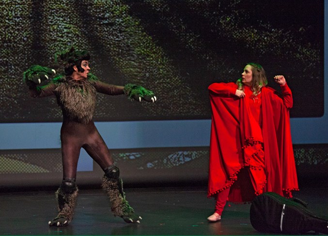 WEB 1912 Capitol Theatre Little Red Riding Hood Davina Stewart and Madelaine Knight