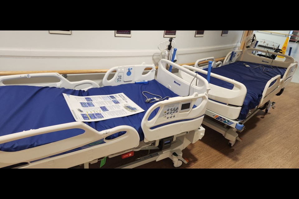 New Centrella Smart Beds donated to Foyer Lacombe-Covenant Care by the St. Albert Sturgeon Hospice Association (SASHA). 