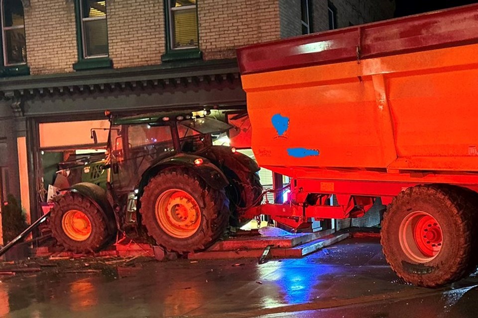 seaforth-tractor