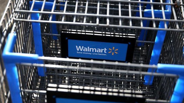 111214_walmart_cart