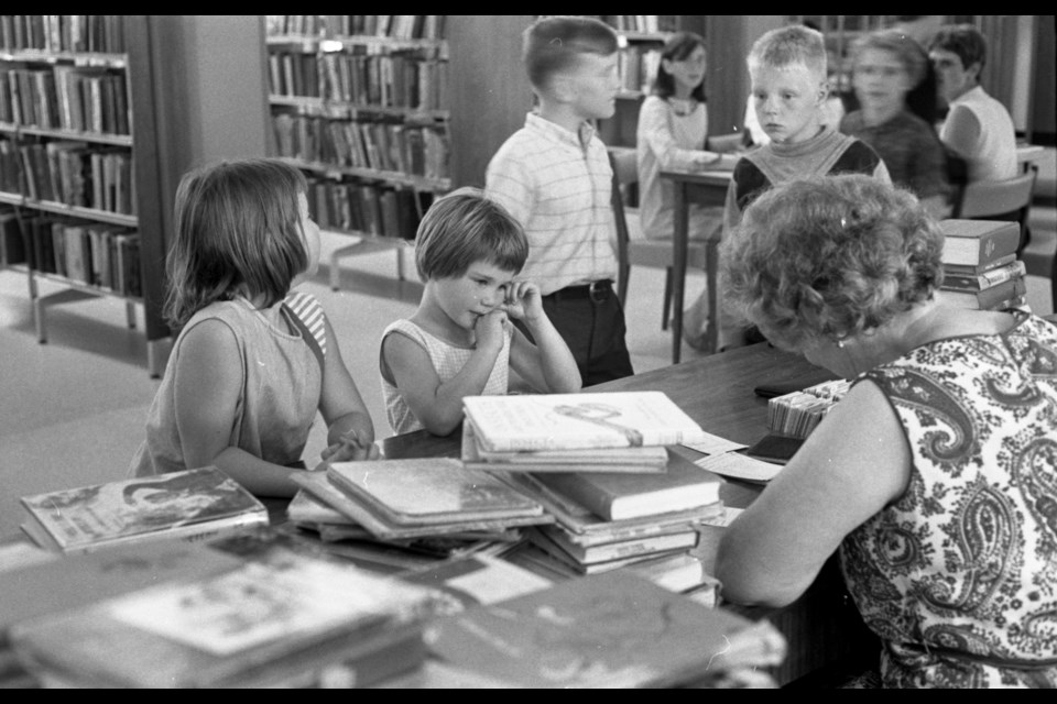 Young patrons at Copper Cliff Public Library in December 1968. (Supplied)