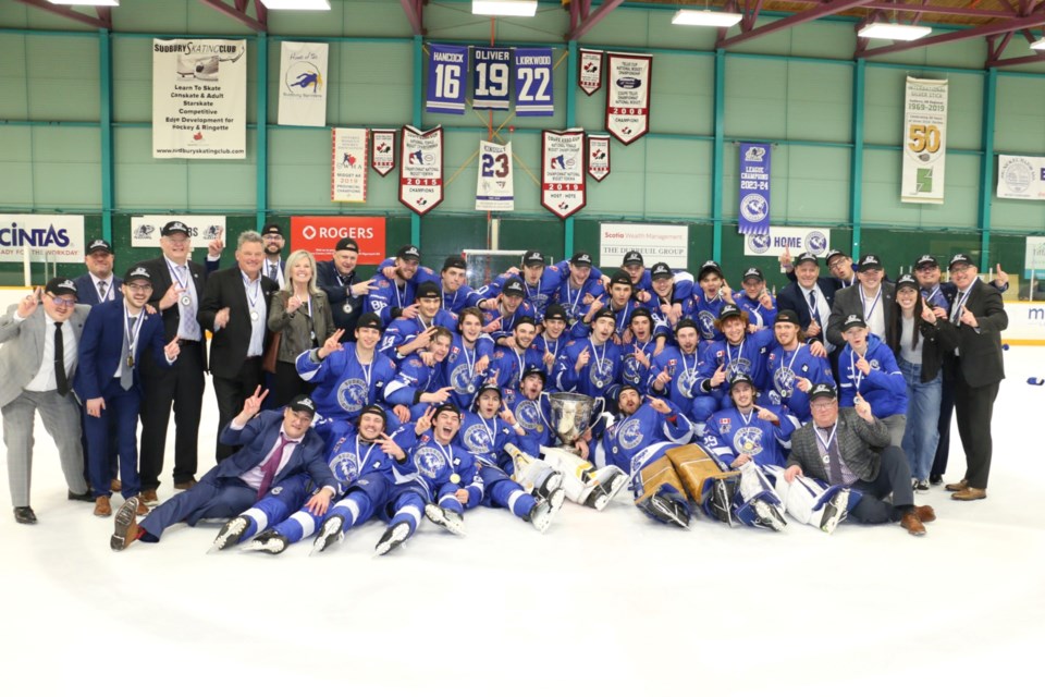 010525_lg_cubs-nojhl-final-game-11