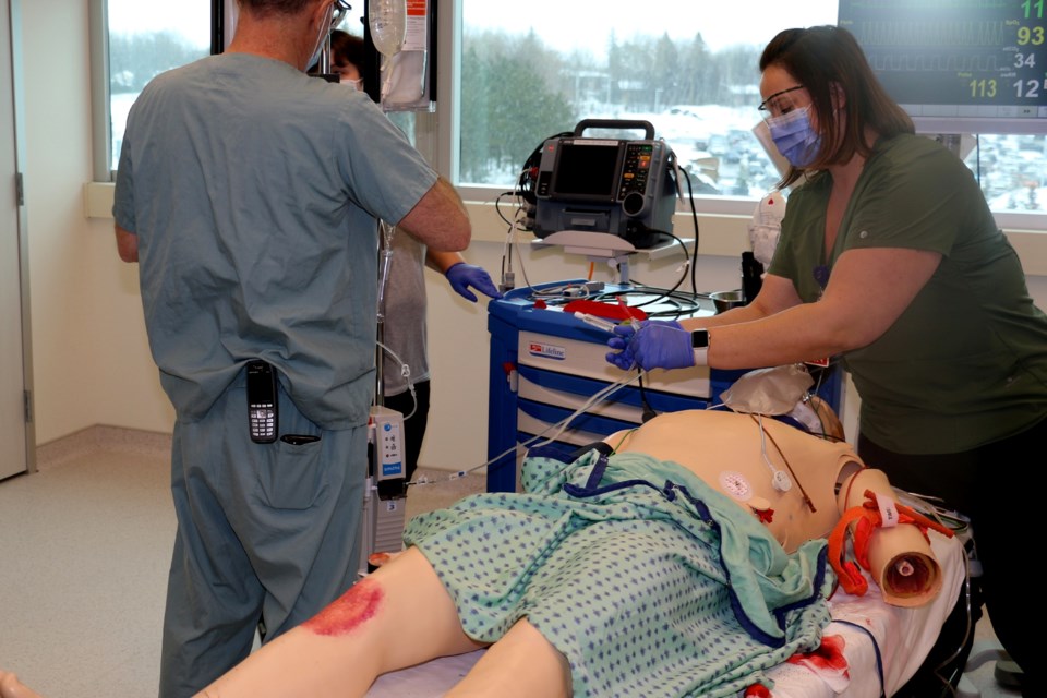 Medical learners demonstration in the HSN simulation lab.