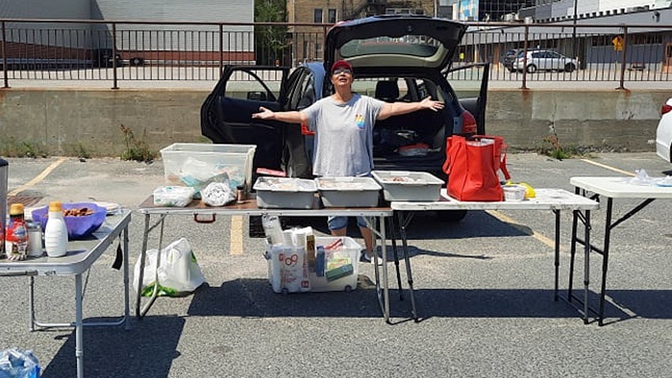 Violet Blount began Vie’s Pantry for the Homeless with her husband Dave after noticing how serious the problem of homelessness had become in Sudbury and specifically, how many hungry people are in need of food.