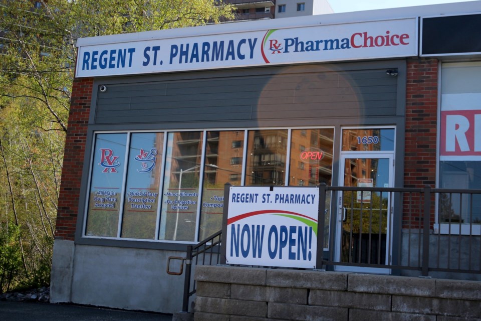 140524_mg-regent-street-pharmacy9