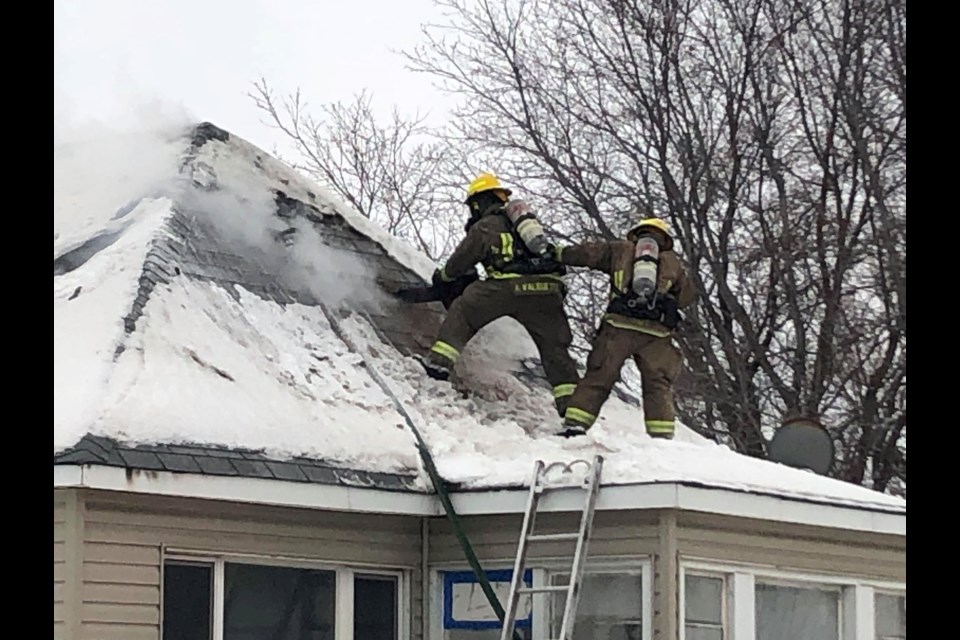 Greater Sudbury Fire Services battles a structure fire in Garson Jan. 15. (Keira Ferguson/Sudbury.com)