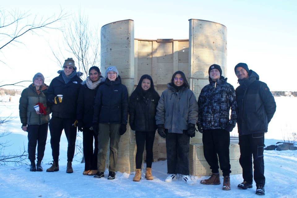 150224_tc_architecture-students-warming-stations2