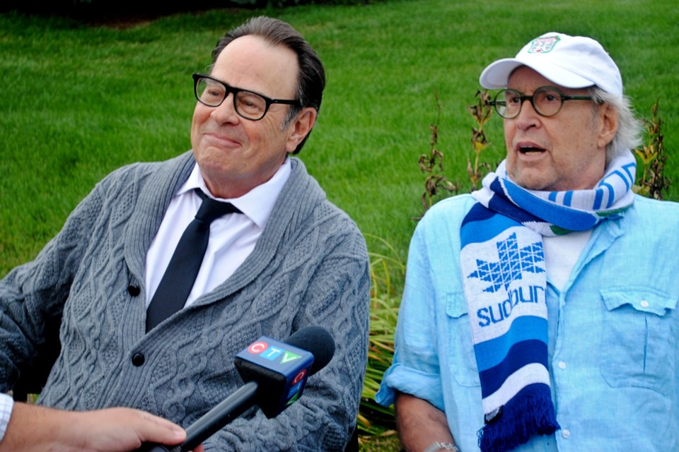 Comedy giants Dan Aykroyd and Chevy Chase reunite in Sudbury - Sudbury News