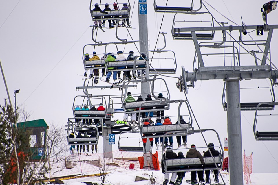 160123_george-bardeggia-adanac-ski-lift