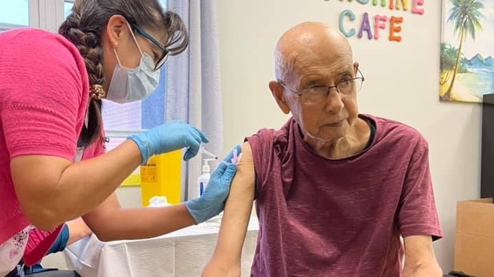 Wiikwemkoong Nursing Home selected 94-year-old Second World War veteran and Wiikwemikoong First Nation member Donald “Scotty” Fisher to receive the region’s first COVID-19 vaccine back on Jan. 13.