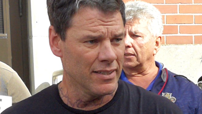 190919_AP_Derek_Roque3