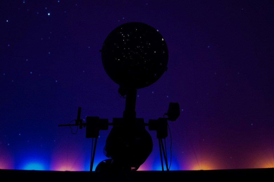 201124_supplied-doran-planetarium