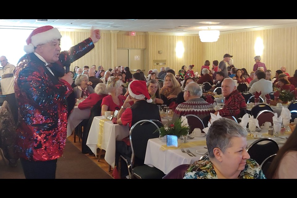 Ward 2 Coun. Michael Vagnini hosted his No One Eats Alone event on Christmas Day, with more than 300 people in attendance. (Supplied)

