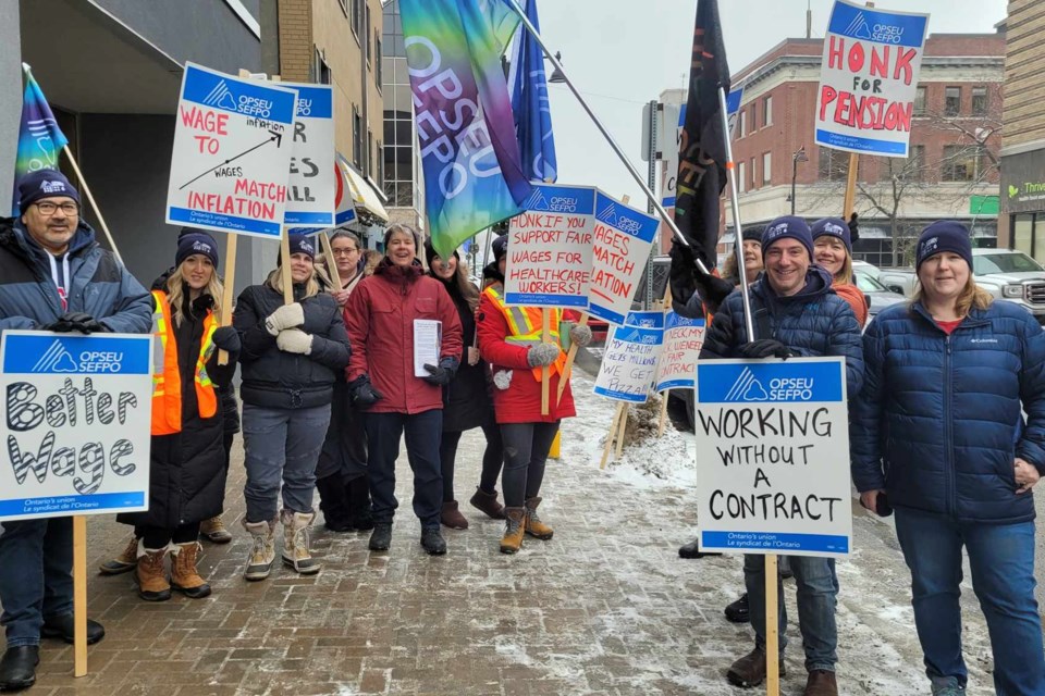 300124_jl_opseu_rally_myhealth_centre_workers