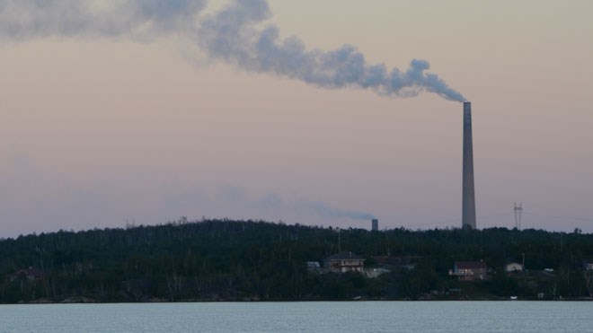 AP_Vale_smokestack660