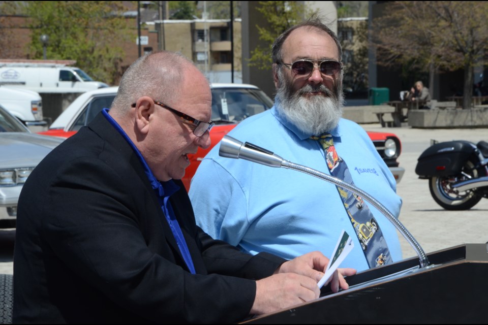 Mayor Brian Bigger proclaims June 12 as Cruisin' For Organ Donors Day. Photo by Arron Pickard.
