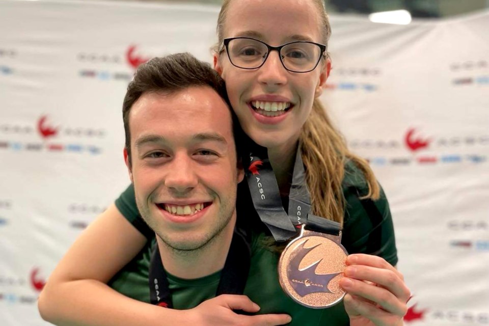 The Collège Boréal mixed badminton duo Michelle Kozlowskyj and Frédéric Houle made history recently by becoming the first athletes representing Boréal Vipères athletics to medal at a Canadian Collegiate Athletic Association championship.