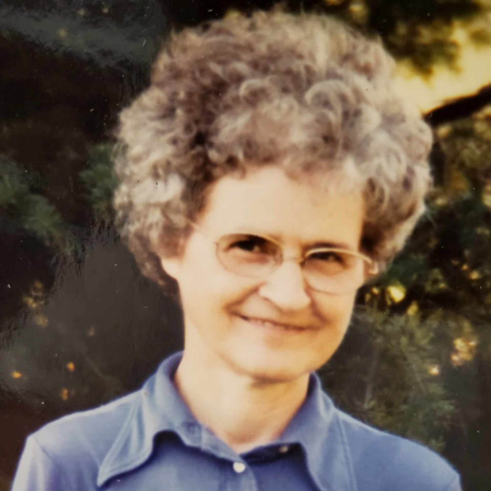 annie-crozier