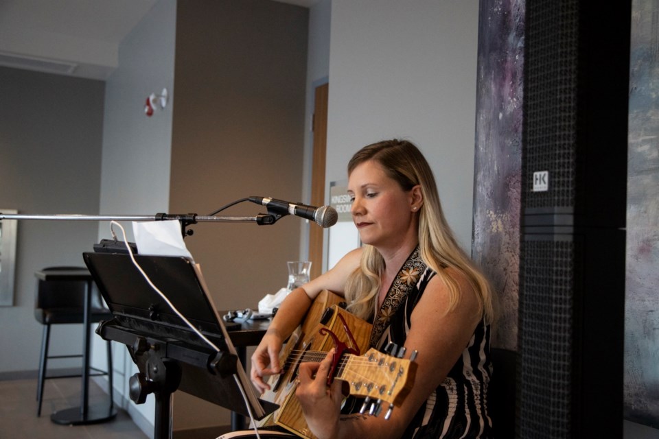 spg-8-music-mel-one