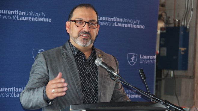 Sudbury MPP and Energy Minister Glenn Thibeault tweeted an apology to Troy Crowder for what the MPP called a "silly stunt" on a Liberal website. (File)