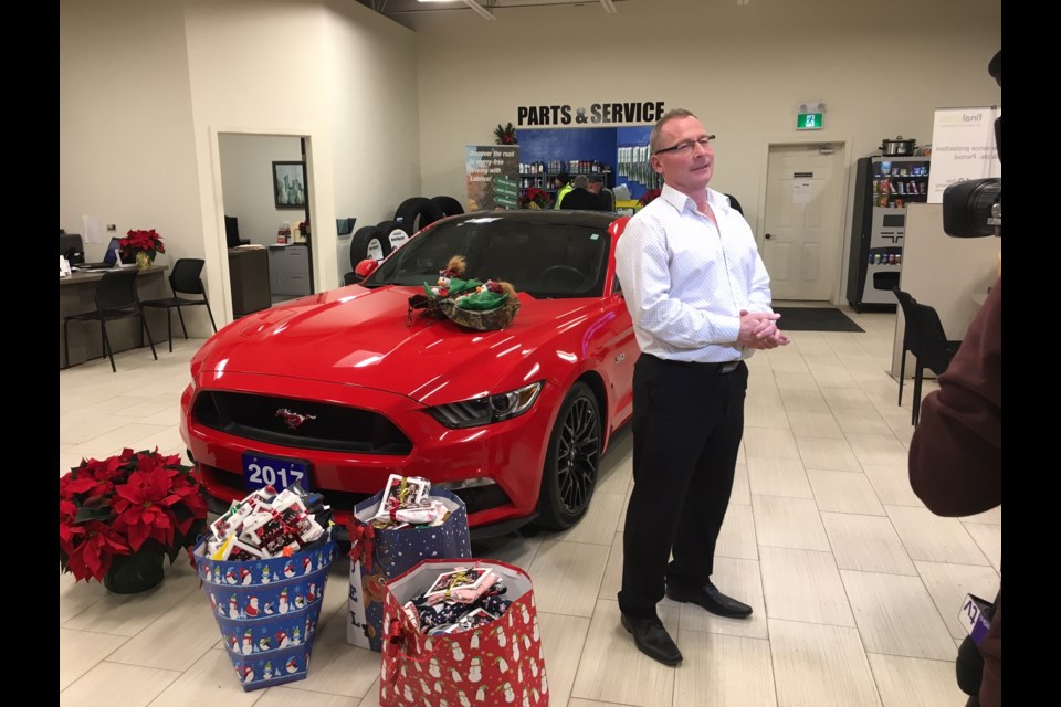 Need A Car Sudbury >> Santa delivers gifts from The Car Lot etc. to Our Children ... Need A Car Sudbury >> Santa delivers gifts from The Car Lot etc. to Our Children ...