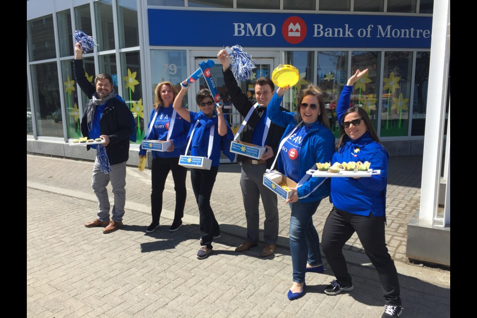Bank of Montreal (BMO) offered cupcakes and cheers to passersby during this year's Bankers Corner Challenge in support of the Canadian Cancer Society. (Heather Green-Oliver/Sudbury.com)