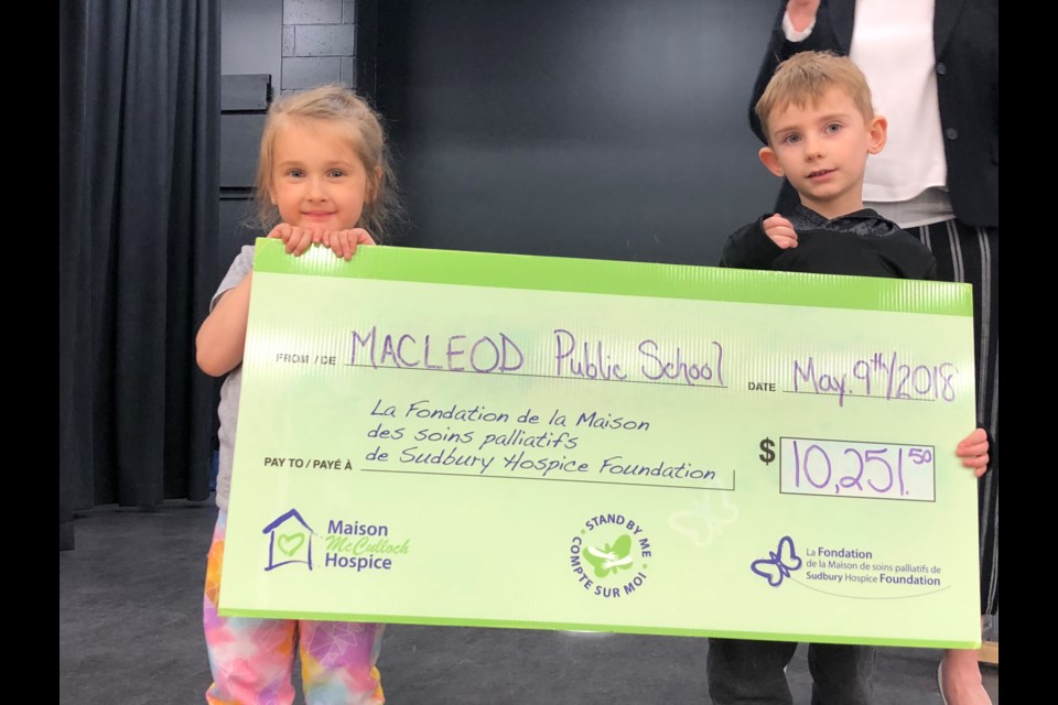Students from MacLeod Public School generously donated more than $10,000 to Maison McCulloch Hospice recently. (Supplied)