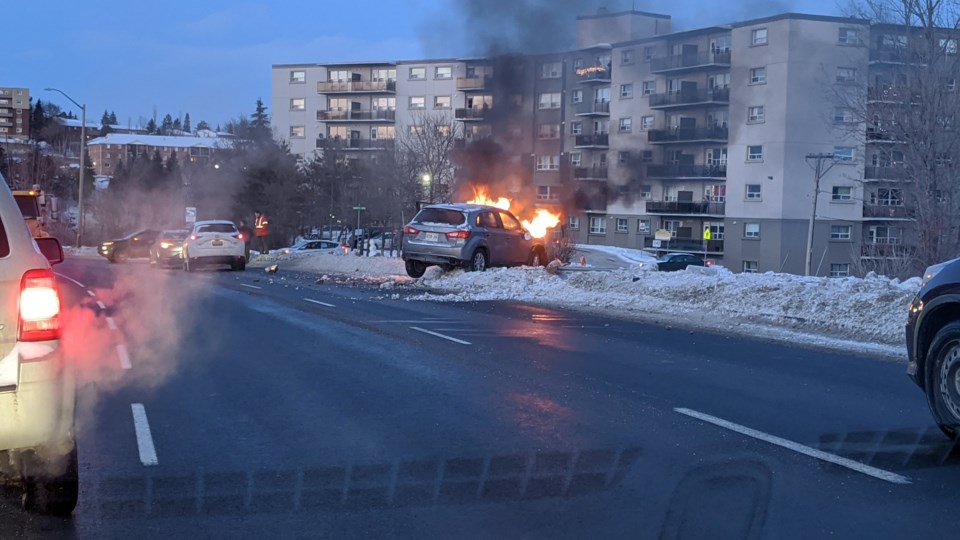 101219_car_fire_regent