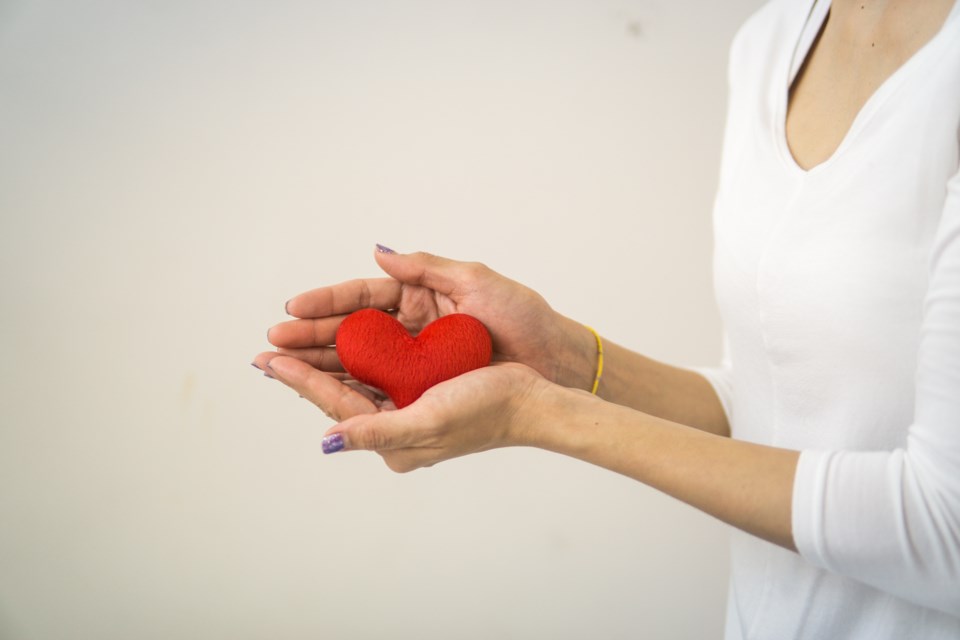 131021_Volunteer_Pexels
