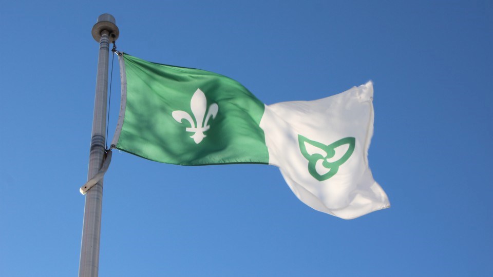 FrancoOntarianFlagSized