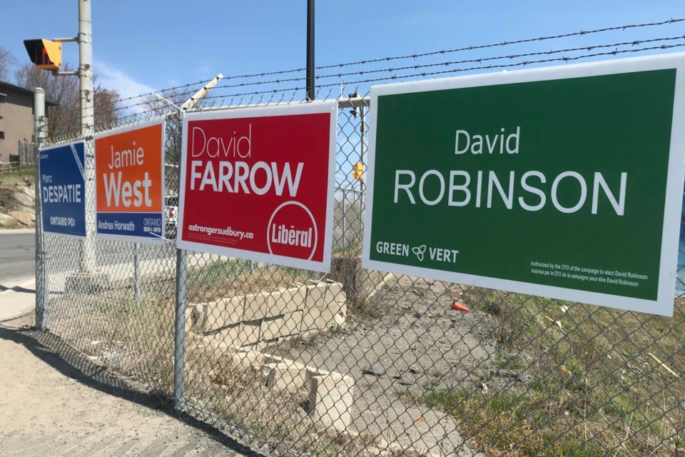 130522_HU_ElectionSigns2022Provincial_1Sized