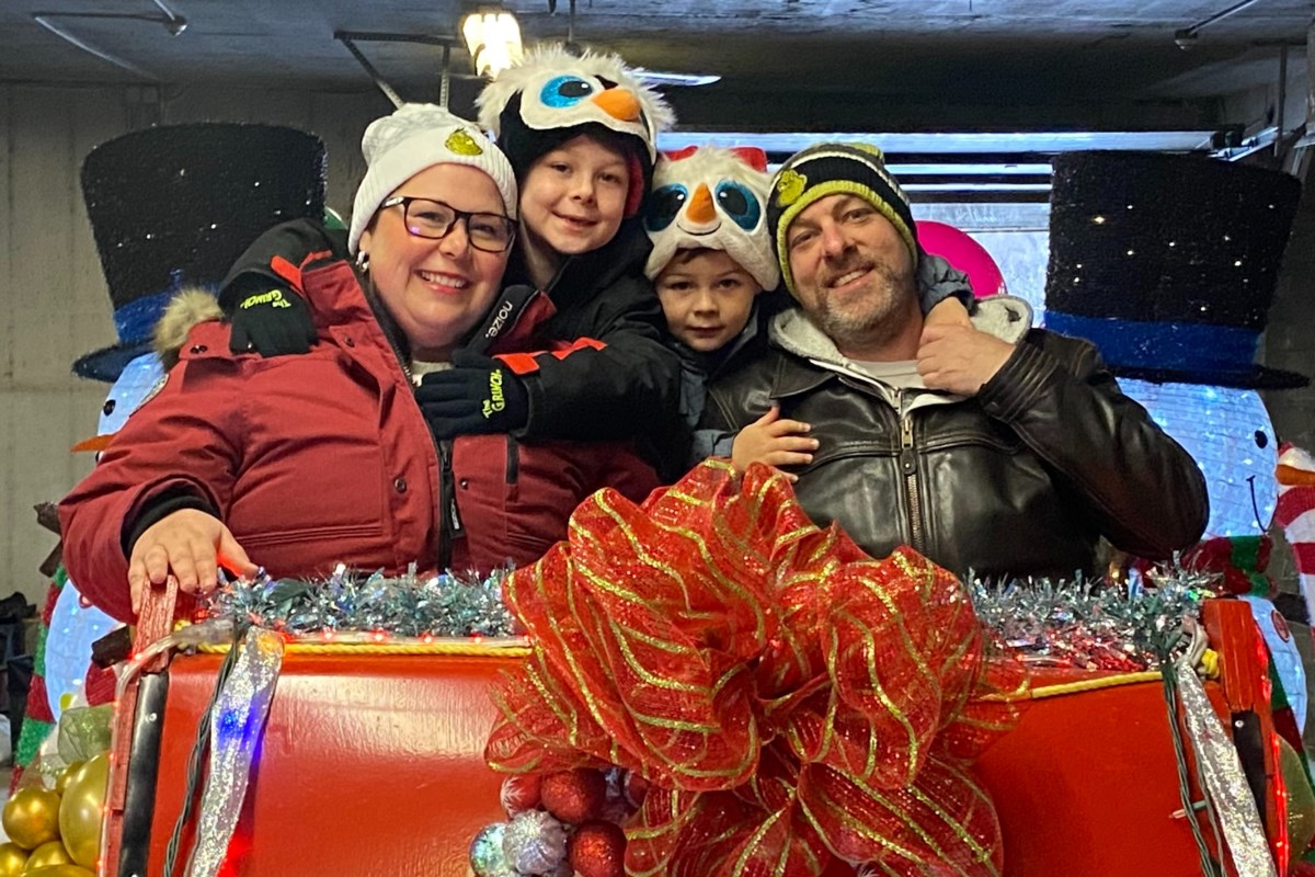 Photos Santa Parade has special meaning for Sudbury family Sudbury News