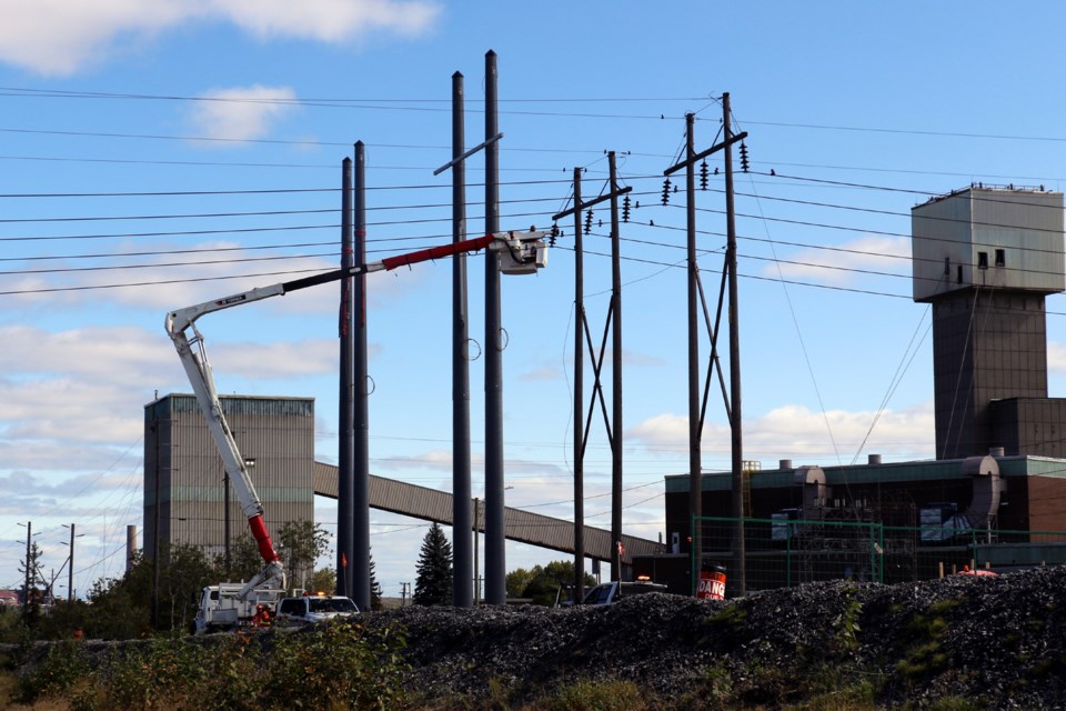 Motorists on MR 55 can expect brief delays west of Copper Cliff in the next couple of weeks as work is underway to replace high-voltage power lines that cross the highway.