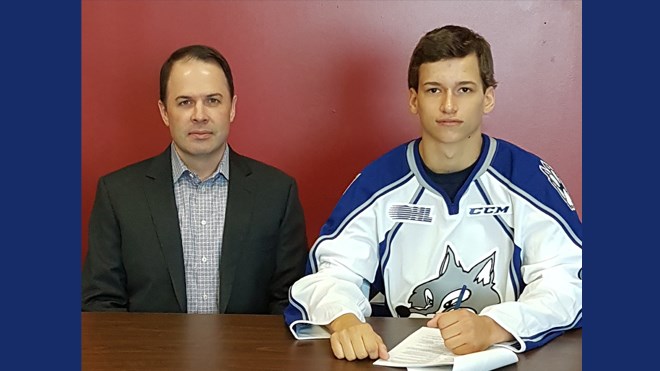 The Sudbury Wolves' fourth round pick in the 2016 OHL Priority Selection, Dawson Baker, signed his standard player agreement. Supplied photo.