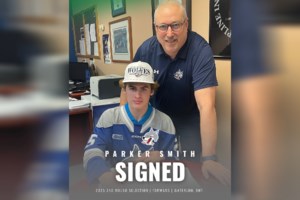 Wolves sign Waterloo winger Parker Smith, Kingston Harris