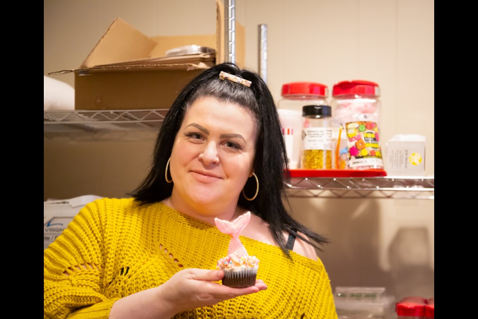 Cake artist Jennifer Riley (Photo by Ayano Hodouchi-Dempsey)