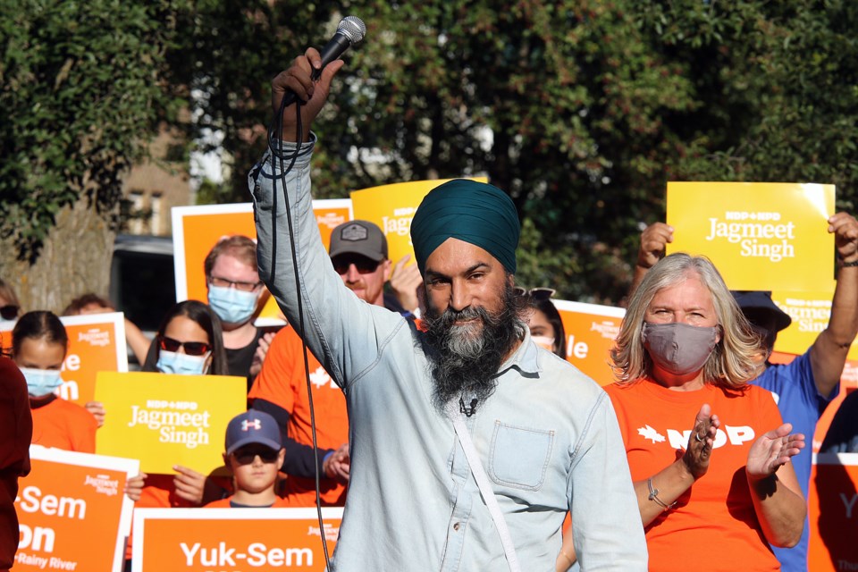 NDP Leader Jagmeet Singh visits Vicker's Park in Thunder Bay on Sunday, Sept. 12, 2021. (Leith Dunick, tbnewswatch.com)