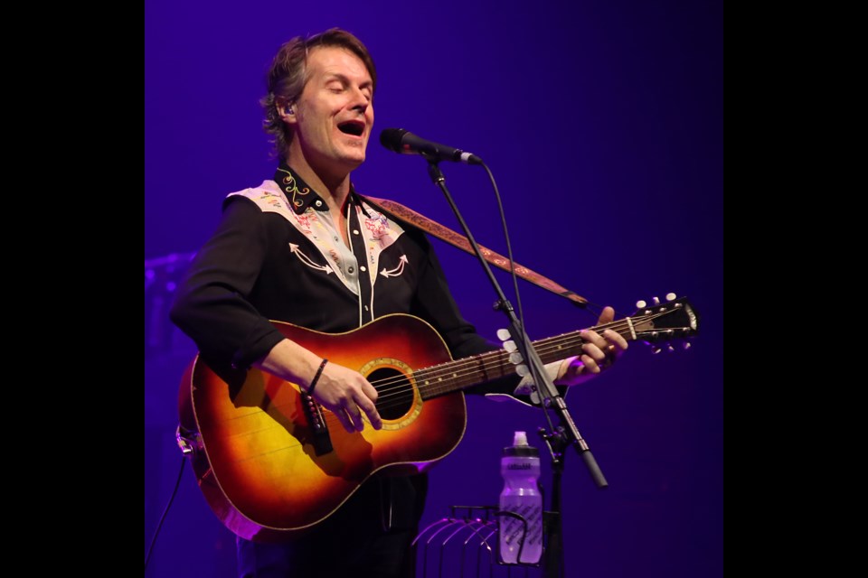 Blue Rodeo's Jim Cuddy performs on Wednesday, Jan. 11, 2017 at the Thunder Bay Community Auditorium (Leith Dunick, tbnewswatch.com). 