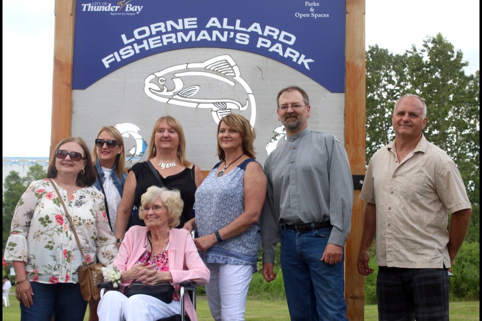 Family of Lorne Allard from left to right Brenda, Michelle, Lorna, Janice, Ross, Brent, and Jean Allard.