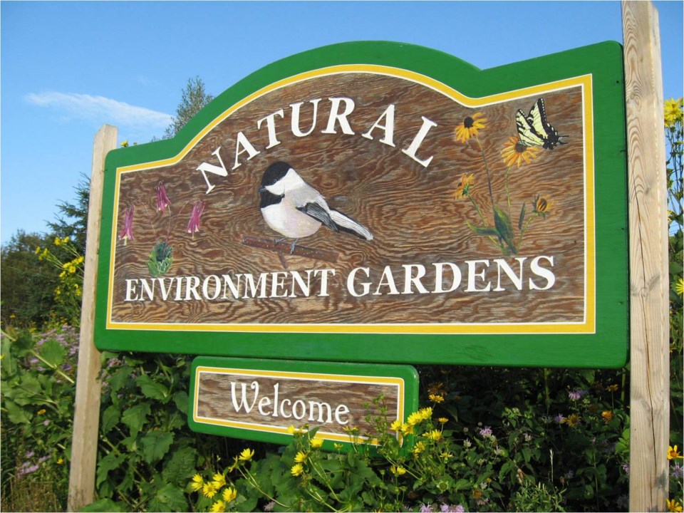 Welcome sign
