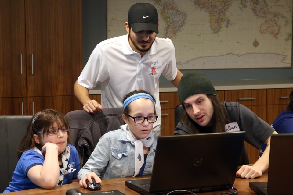 Girl Guides get some lessons with 3D modelling software at Nordmin Engineering. 