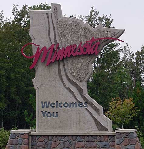 Minnesota-Welcome-Sign