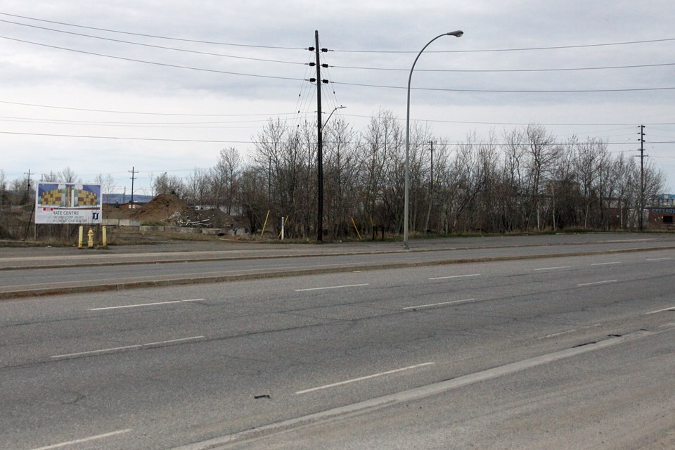 The lot at 880 Field Street has been rezoned, paving the way for its sale. (Matt Vis, tbnewswatch.com)