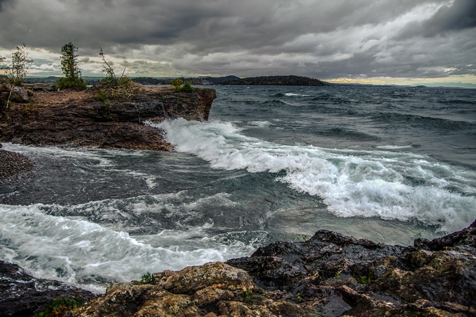 Lake Superior Waves