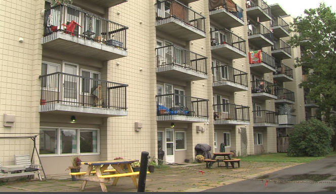 Matthews Court, a Thunder Bay District Social Services building on Ravenwood Ave (tbnewswatch.com)