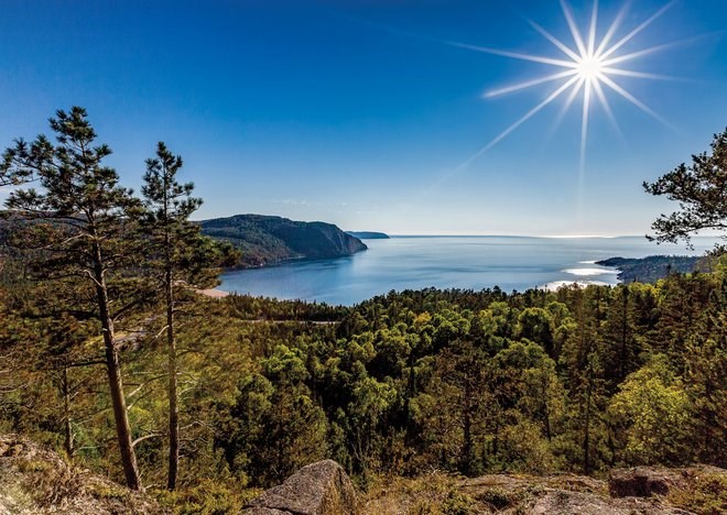 Old Woman Bay, L. Superior Provincial Park (Gerry Kaiser)