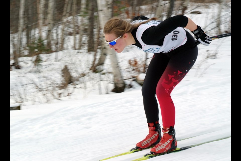 Gold medal winner Hannah Shields in Saturday's race. (Photos supplied by Kevin Schlyter and Keith Ailey.)
